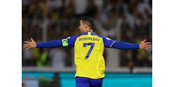 Ronaldo osuu kaksoislaukaukseen kolmessa peräkkäisessä pelissä